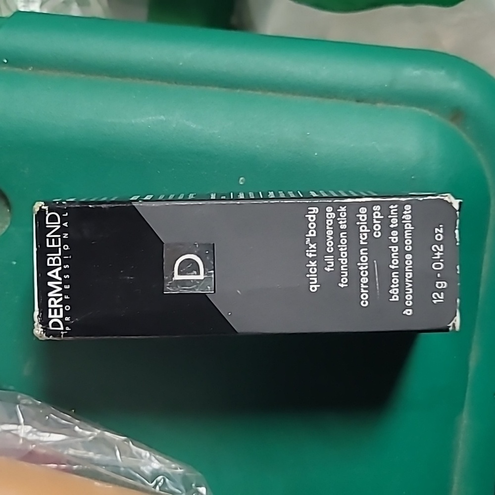 dermablend pro foundation nib/
